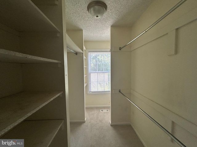 11 PHEASANT RUN CT, Lutherville Timonium, MD 21093