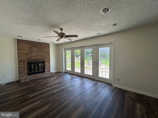 11 PHEASANT RUN CT, Lutherville Timonium, MD 21093