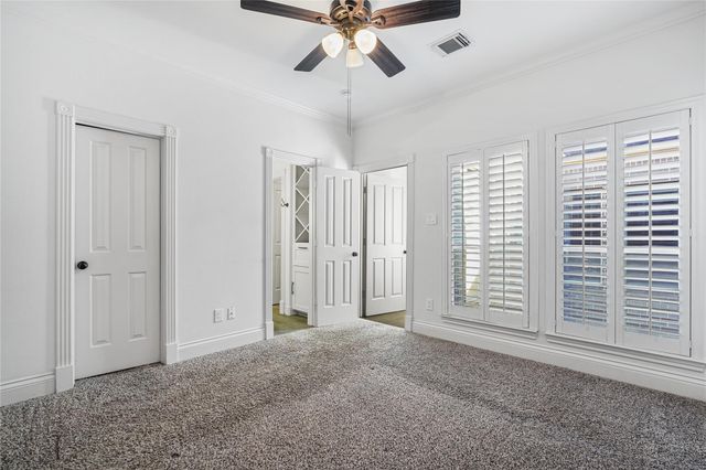 4746 Post Oak Timber Drive 34, Houston, TX 77056