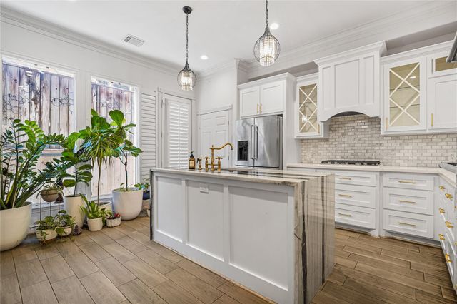 4746 Post Oak Timber Drive 34, Houston, TX 77056