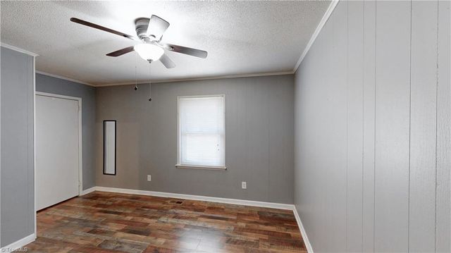 5802 MENDENHALL Road, Archdale, NC 27263