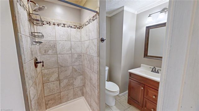 5802 MENDENHALL Road, Archdale, NC 27263