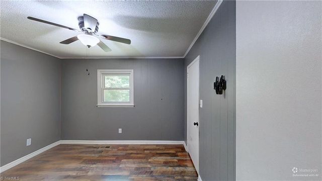 5802 MENDENHALL Road, Archdale, NC 27263