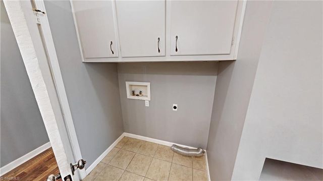 5802 MENDENHALL Road, Archdale, NC 27263