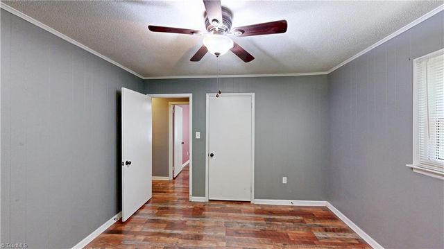 5802 MENDENHALL Road, Archdale, NC 27263