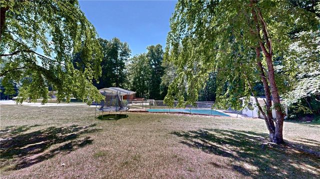 5802 MENDENHALL Road, Archdale, NC 27263