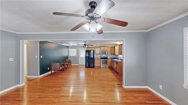 5802 MENDENHALL Road, Archdale, NC 27263