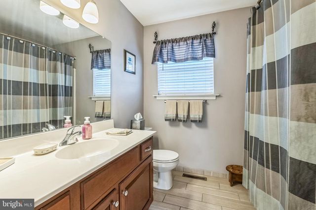 900 RUBY CIR, Gilbertsville, PA 19525