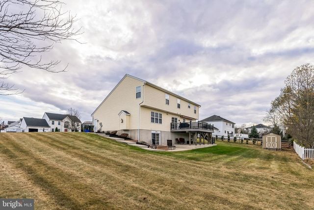 900 RUBY CIR, Gilbertsville, PA 19525