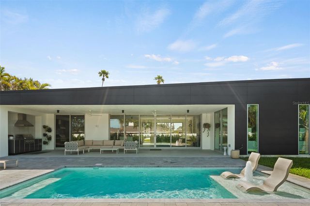 1304 INDIAN ROCKS ROAD, Belleair, FL 33756