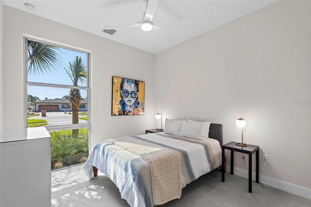 1304 INDIAN ROCKS ROAD, Belleair, FL 33756