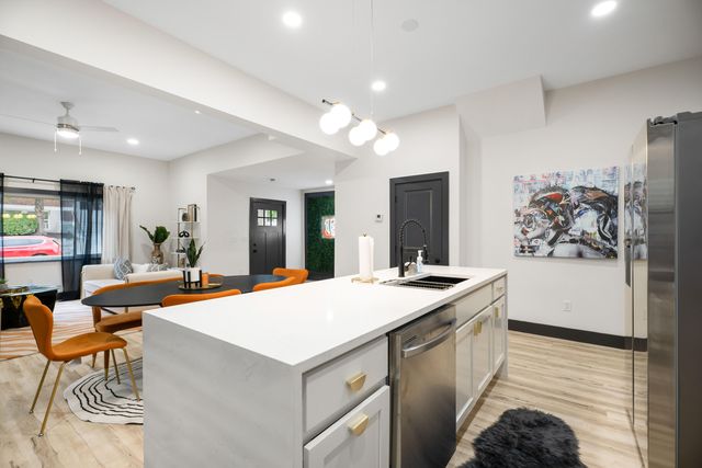 213 8th Avenue, Dayton, KY 41074