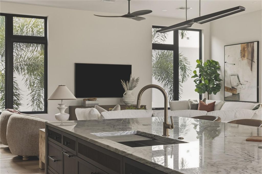 Image 15 of property listing at 128 ADRIATIC AVENUE, Tampa, FL 33606