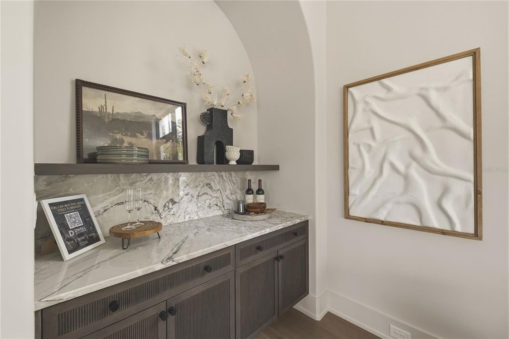 Image 28 of property listing at 128 ADRIATIC AVENUE, Tampa, FL 33606