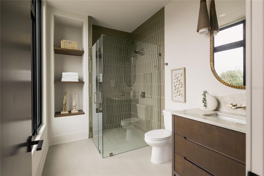 Image 50 of property listing at 128 ADRIATIC AVENUE, Tampa, FL 33606