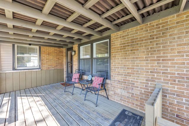 982 HOLZER STREET, Green Bay, WI 54303