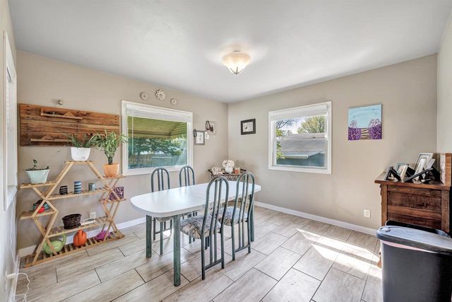 982 HOLZER STREET, Green Bay, WI 54303