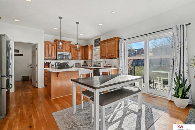 18911 Leavenworth Street, Elkhorn, NE 68022