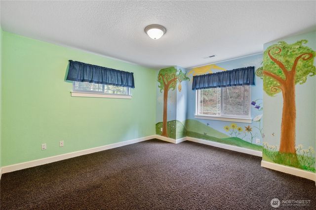 547 Lone Oak Road, Longview, WA 98632