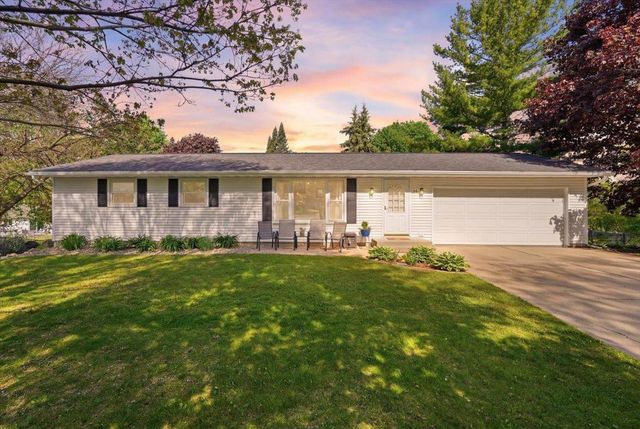 118 Violet Circle, Madison, WI 53714