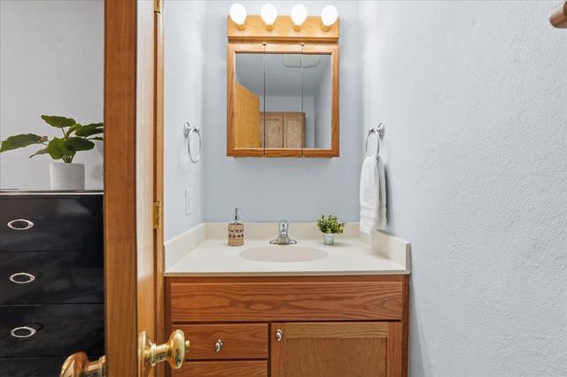 118 Violet Circle, Madison, WI 53714