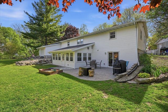 118 Violet Circle, Madison, WI 53714