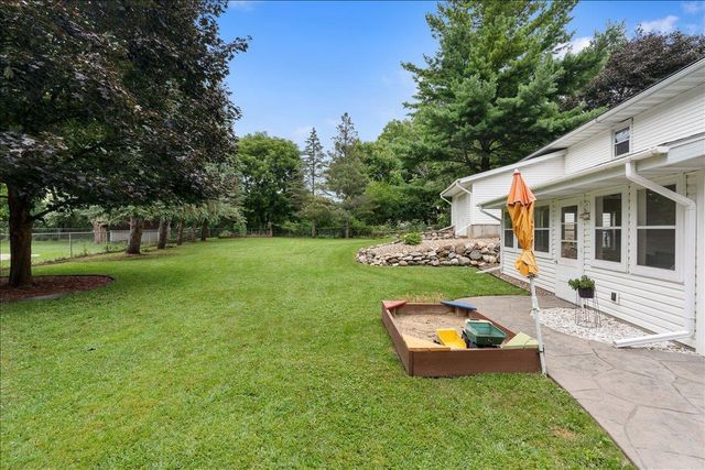 118 Violet Circle, Madison, WI 53714