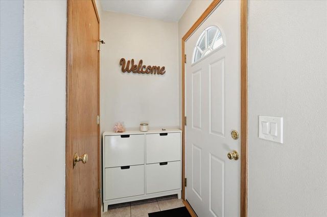 118 Violet Circle, Madison, WI 53714