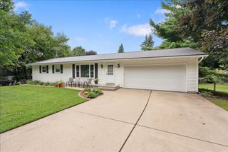118 Violet Circle, Madison, WI 53714