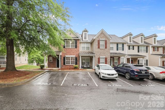 8738 Twined Creek Lane, Charlotte, NC 28227