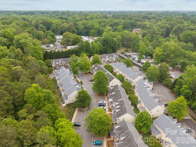8738 Twined Creek Lane, Charlotte, NC 28227