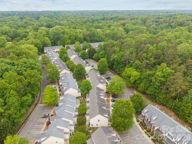8738 Twined Creek Lane, Charlotte, NC 28227