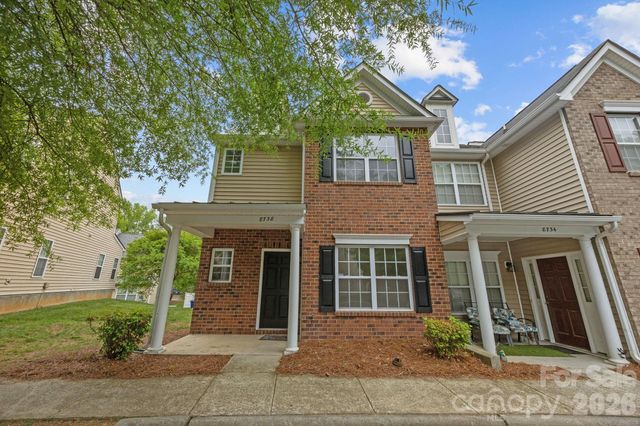 8738 Twined Creek Lane, Charlotte, NC 28227