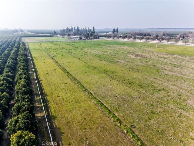 17281 E Belmont, Sanger, CA 93657