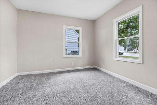 1423 Euclid Avenue, Des Moines, IA 50313