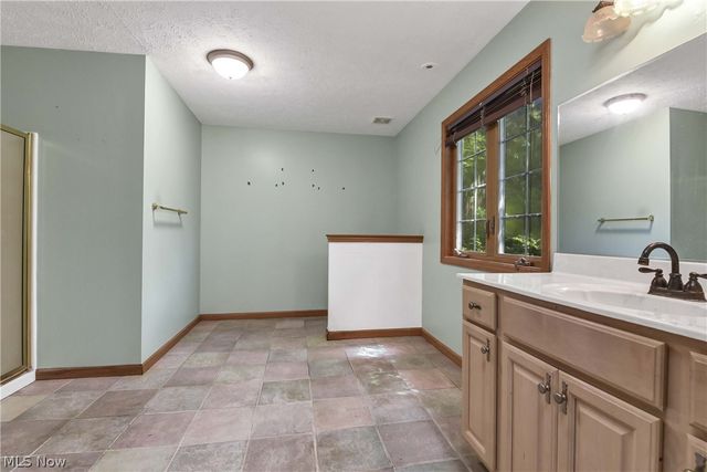 30111 Bonnie View Drive, Wickliffe, OH 44092
