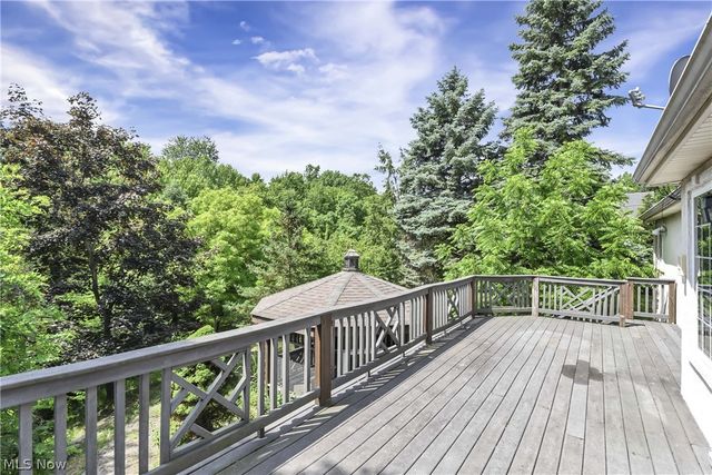 30111 Bonnie View Drive, Wickliffe, OH 44092