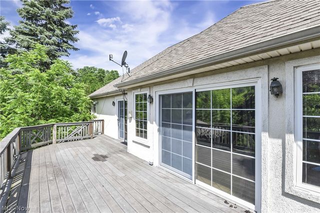 30111 Bonnie View Drive, Wickliffe, OH 44092