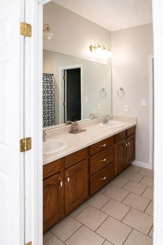 298 Rose Ave, Hartford, AL 36344