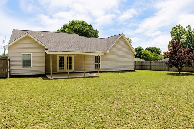 298 Rose Ave, Hartford, AL 36344