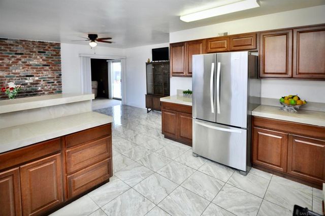 576 Douglas Street, Chula Vista, CA 91910