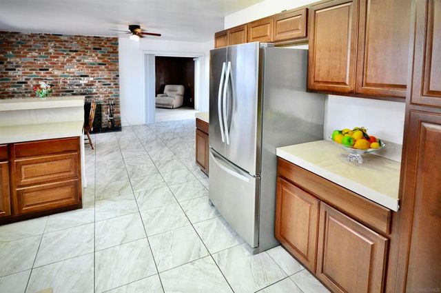 576 Douglas Street, Chula Vista, CA 91910