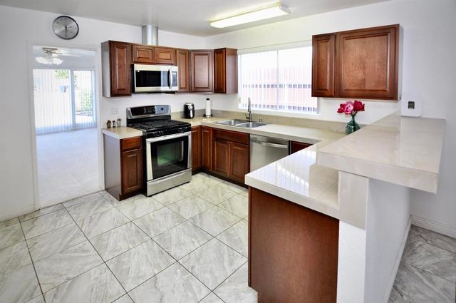 576 Douglas Street, Chula Vista, CA 91910