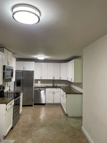 3700 NE 13th Ter 3700, Pompano Beach, FL 33064