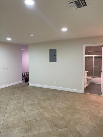 3700 NE 13th Ter 3700, Pompano Beach, FL 33064