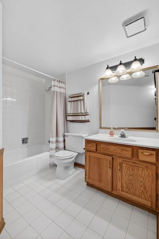 6419 Oak Forest Avenue 2N, Tinley Park, IL 60477