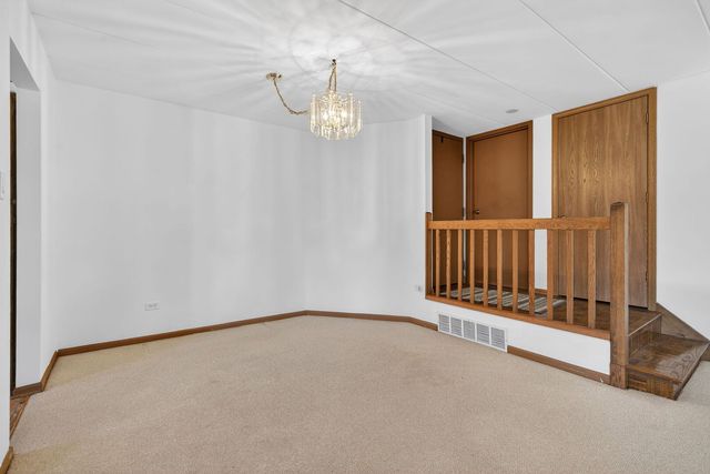 6419 Oak Forest Avenue 2N, Tinley Park, IL 60477