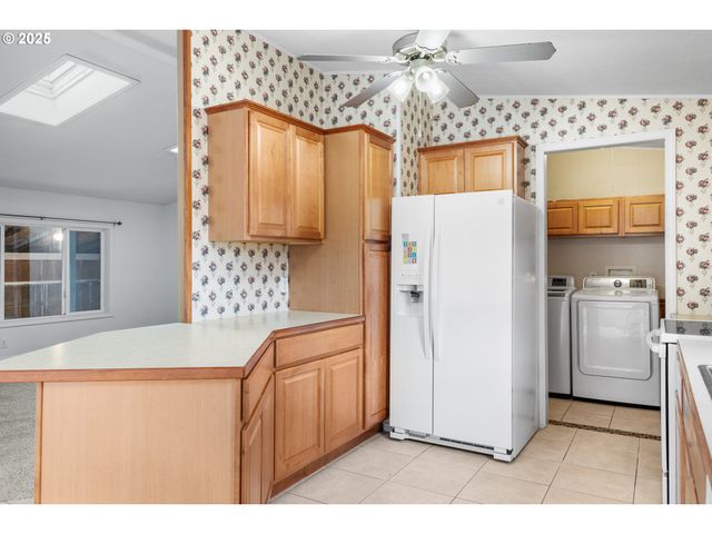 114 MARINO Dr, Coos Bay, OR 97420