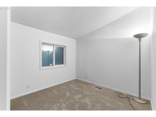 114 MARINO Dr, Coos Bay, OR 97420