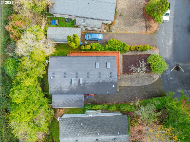 114 MARINO Dr, Coos Bay, OR 97420